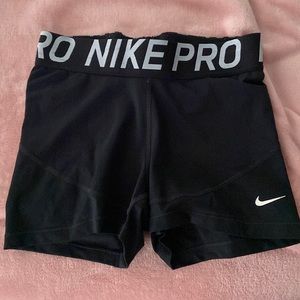 black nike pros